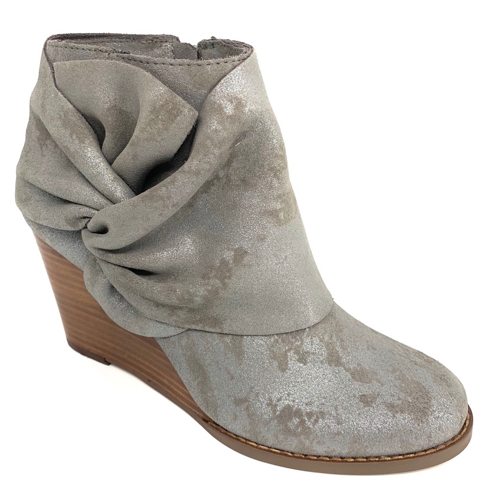 SOLE SOCIETY NEW Pegie Bootie Ankle Wedge Bow 7.5M - Picture 2 of 8